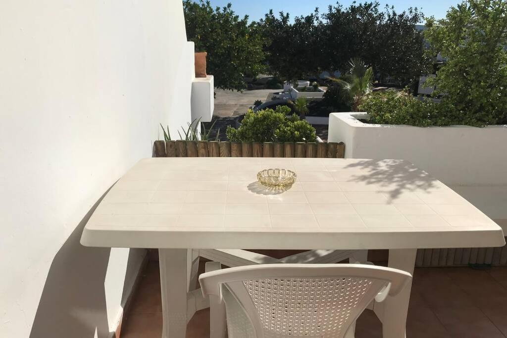Home Secret Relax, Pool , Wifi, Costa Teguise Exterior photo